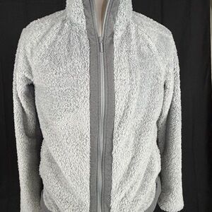 Women’s north face zip up